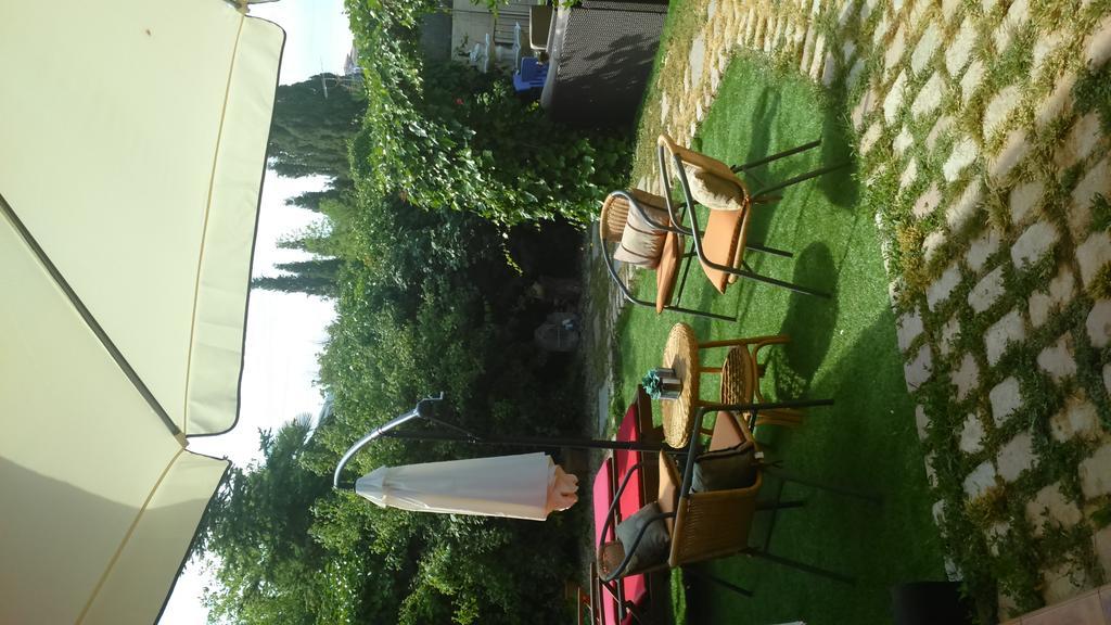 Laurel De La Reina Bed & Breakfast - Boutique Ла-Субия Экстерьер фото