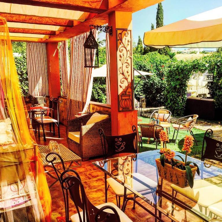 Laurel De La Reina Bed & Breakfast - Boutique Ла-Субия Экстерьер фото