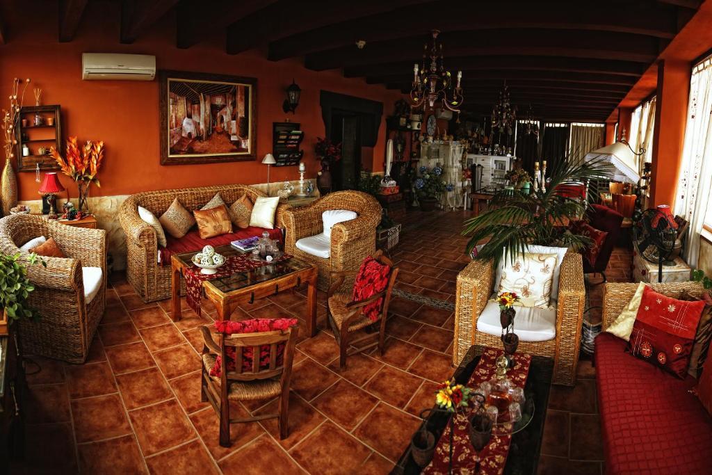 Laurel De La Reina Bed & Breakfast - Boutique Ла-Субия Экстерьер фото